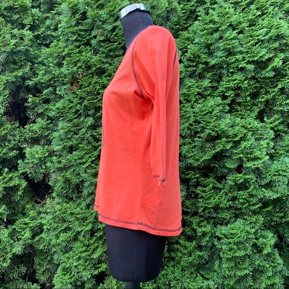 🤩3/$20 LIKE NEW Holiday Traditions Orange Halloween Black Cat TShirt Top Large - Picture 3 of 11